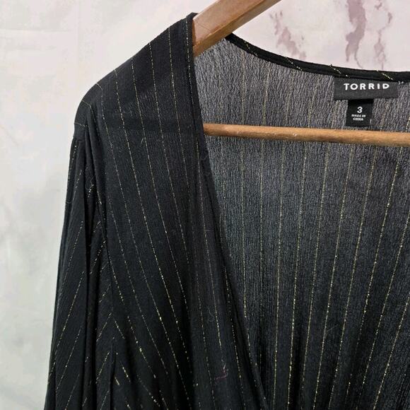 Torrid Shirt Women 3 3X Black Gold Striped Blouse Topper Cover Up Metallic - Picture 2 of 14